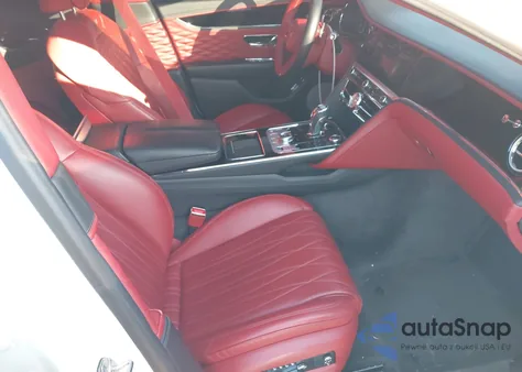 2021 Bentley Flying Spur V8 из США, поврежденный, VIN SCBBG6ZGXMC088294